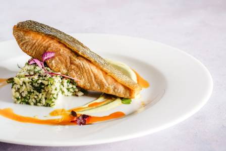 Crispy Pan-Seared Salmon Fillets
