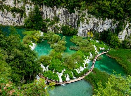 Croatia’s Stunning Plitvice Lakes