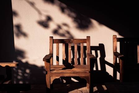 Choose the Best Chair for Back Pain